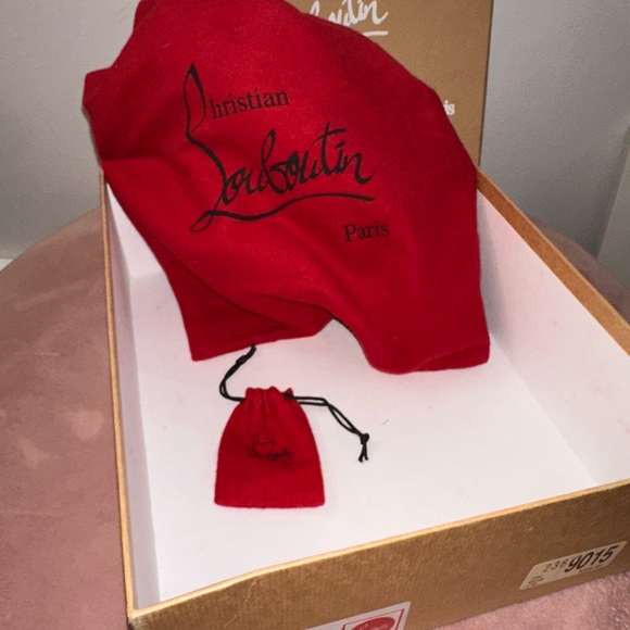 Christian Louboutin Mira Bella Hidden platform sandal, nude item # 5324688 - Picture 9 of 12